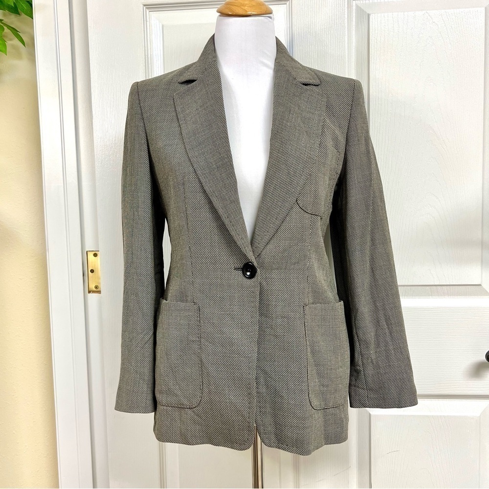MAXMARA Wool Italy one button blazers classic in Gray women’s size 8 luxury